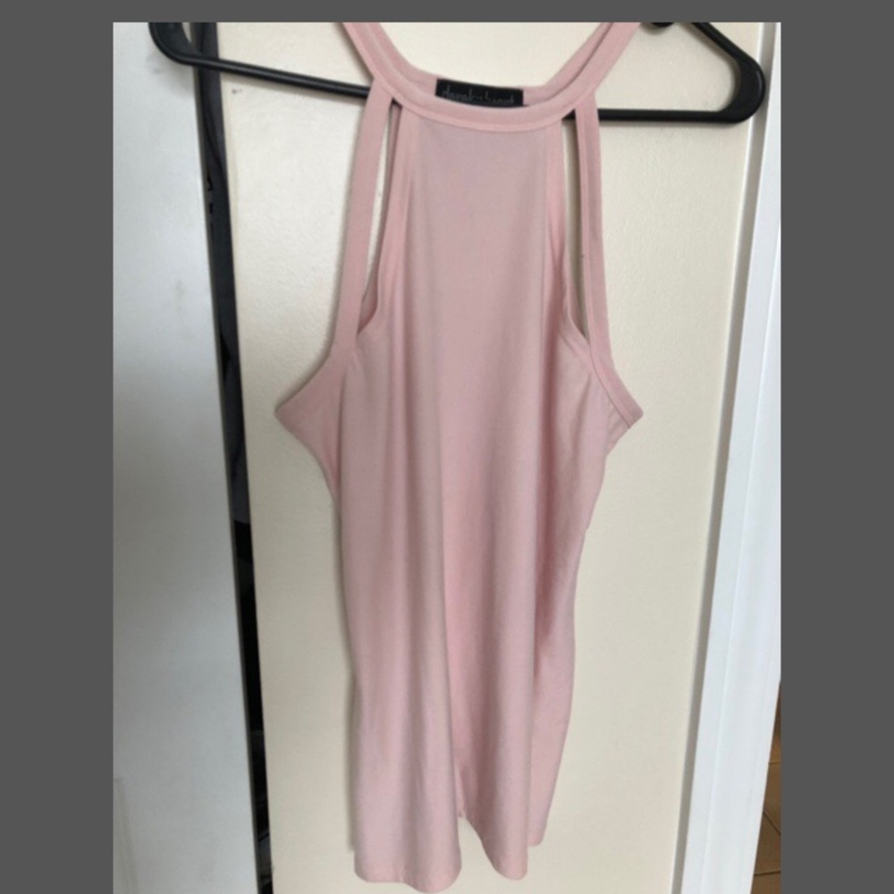 Pink tank top